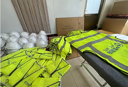 reflective vest