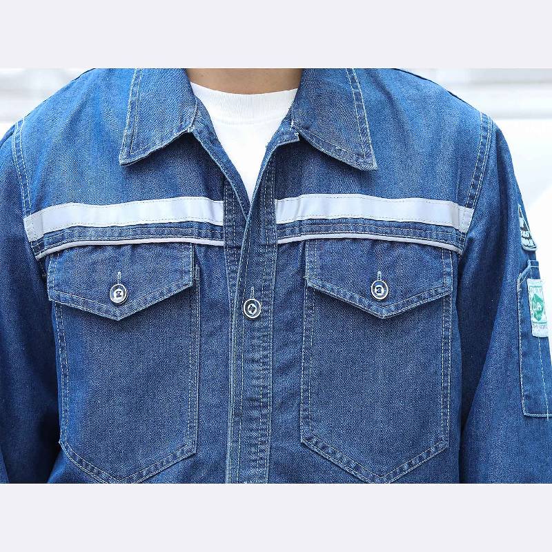 hooded windproof jacket
